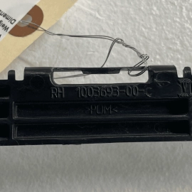 2012-2020 Tesla Model S Passenger Side Skirt Rocker Molding Forward Bracket 2012-2020 Tesla Model S Passenger Side Skirt Rocker Molding Forward Bracket