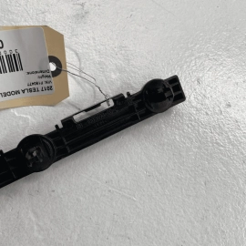 2012-2020 Tesla Model S Passenger Side Skirt Rocker Molding Forward Bracket 2012-2020 Tesla Model S Passenger Side Skirt Rocker Molding Forward Bracket