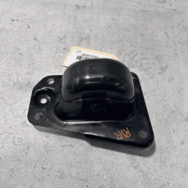 VOLKSWAGEN PASSAT REAR RIGHT SIDE TRAILING CONTROL ARM COVER BRACKET 12-22  VOLKSWAGEN PASSAT REAR RIGHT SIDE TRAILING CONTROL ARM COVER BRACKET 12-22