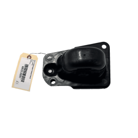 VOLKSWAGEN PASSAT REAR DRIVER SIDE TRAILING CONTROL ARM COVER BRACKET 12-22