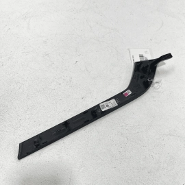 Front Left / Driver Side Door Panel Trim / Molding AUDI Q7 Premium 2017-201