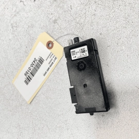 2017-2020 BMW 440i RADIO ANTENNA AMPLIFIER CONTROL MODULE AM/FM OEM