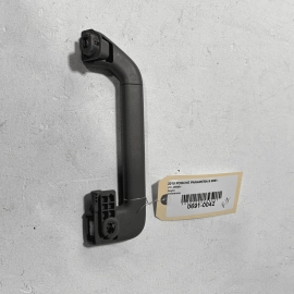 2010-16 PORSCHE PANAMERA S REAR RIGHT PASSEN ROOF HEADLINER GRAB GRIP HANDL