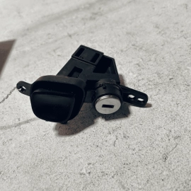 2015-2020 ACURA TLX Center Console Cylinder Lock Switch Glove Box OEM 2015-2020 ACURA TLX Center Console Cylinder Lock Switch Glove Box OEM