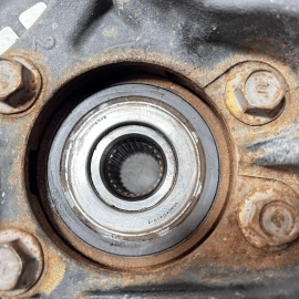 2018-2023 TOYOTA CAMRY LE FWD SPINDLE KNUCKLE HUB FRONT LEFT DRIVER SIDE OE