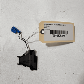 2014-2016 PORSCHE PANAMERA FRONT WINDSHIELD LANE DEPARTURE CAMERA COVER TRI