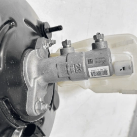 2018-2021 Toyota Camry Brake Booster & Master Cylinder & Reservoir Assembly