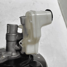 2018-2021 Toyota Camry Brake Booster & Master Cylinder & Reservoir Assembly