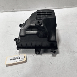 2018-2023 TOYOTA CAMRY AIR INTAKE CLEANER BOX CASE LOWER HOUSING OEM