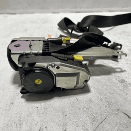 2017 - 2019 AUDI Q7 FRONT LEFT DRIVER SIDE SEAT BELT SEATBELT RETRACTOR OEM