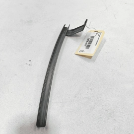 2018 - 2020 HONDA ACCORD FRONT LEFT DRIVER DOOR WINDOW SASH CHANNEL GUIDE O