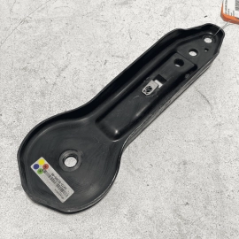 2017-2020 JJAGUAR XE REAR SUBFRAME CROSSMEMBER LEFT OR RIGHT FORWARD BRACKE