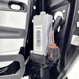 2017-2019 AUDI Q7 FRONT RIGHT PASSENGER SIDE SEAT UPPER BACK FRAME  & MOTOR