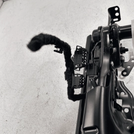 2017-2023 AUDI Q7 FRONT RIGHT PASSENGER SIDE SEAT LOWER TRACK FRAME  & MOTO 2017-2023 AUDI Q7 FRONT RIGHT PASSENGER SIDE SEAT LOWER TRACK FRAME  & MOTO