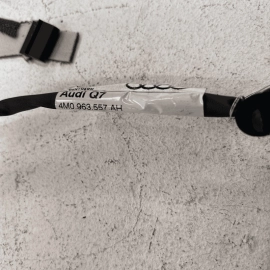 2017-2019 AUDI Q7 PREMIUM FRONT RIGHT PASSENGER SEAT UPPER LEATHER CUSHION  2017-2019 AUDI Q7 PREMIUM FRONT RIGHT PASSENGER SEAT UPPER LEATHER CUSHION