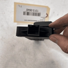 2017-2019 AUDI Q7 PREMIUM FRONT LEFT DRIVER SEAT ADJUSTMENT CONTROL SWITCH  2017-2019 AUDI Q7 PREMIUM FRONT LEFT DRIVER SEAT ADJUSTMENT CONTROL SWITCH