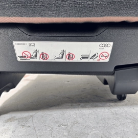 17-19 AUDI Q7 Premiun Plus Rear 2d Row Right Passenger Side Seat & Headrest
