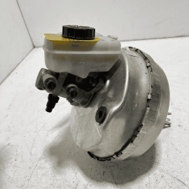 2017 - 2020 JAGUAR XE XF POWER BRAKE BOOSTER & MASTER CYLINDER & RESERVOIR 