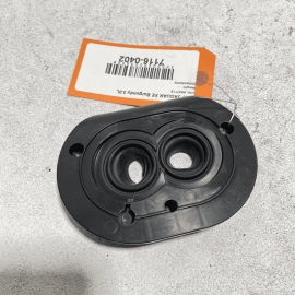 2017-2020 JAGUAR XE 2.0L RWD HEATER CONNECTOR PIPE GROMMET OEM