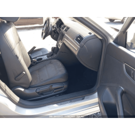 VOLKSWAGEN PASSAT 2016-2018 REAR LEFT DRIVER SIDE SEAT UPPER CUSHION OEM