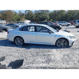 VOLKSWAGEN PASSAT 2016-2018 REAR LEFT DRIVER SIDE SEAT UPPER CUSHION OEM