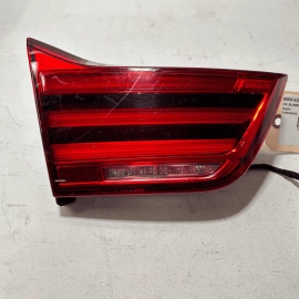 !SCRATCHED 2018-19 BMW 430I REAR DRIVER SIDE TAILLIGHT INNER IN TRUNK LID O