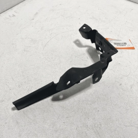2017-19 Jaguar XE XF ront Driver Radiator Support Air Deflector Inner Shiel