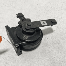 Left Side High Note Tone Horn Signal Jaguar XE 2017-2019 OEM