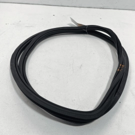 2015-2022 PORSCHE MACAN REAR LEFT OR RIGHT SIDE DOOR BODY WEATHERSTRIP SEAL