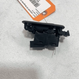 2017-2020 JAGUAR XE REAR LEFT DRIVER SIDE DOOR WINDOW SWITCH & BEZEL COVER 