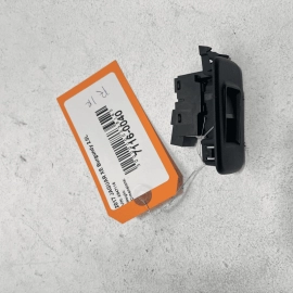 JAGUAR XE 2017-2020 REAR RIGHT OR LEFT SIDE DOOR WINDOW SWITCH & BEZEL COVE