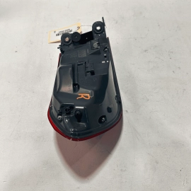 2018 - 2020 BMW 430I REAR RIGHT PASSENGER SIDE TAILLIGHT OUTER IN SIDE PANE