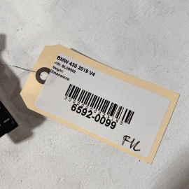 2017-2020 BMW 430I FRONT LEFT DRIVER DOOR EXTERIOR HANDLE BRACKET CARRIER O
