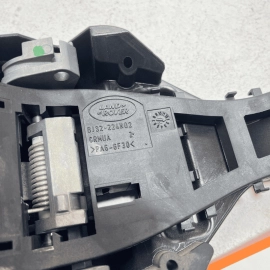 JAGUAR XE 2017-2020 FRONT PASSENGER SIDE EXTERIOR DOOR HANDLE BASE BRACKET 
