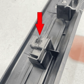 JAGUAR XE 2017-2020 FRONT PASSENGER SIDE DOOR STEP SILL SCUFF PLATE TRIM OE