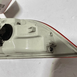 2017-2019 JAGUAR XE REAR LEFT DRIVER SIDE OUTER TAILLIGHT LIGHT LAMP OEM