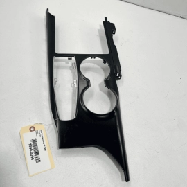 TOYOTA CAMRY LE 2018 2019 2020  CENTER CONSOLE SHIFTER TRIM BEZEL COVER OEM