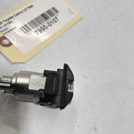 TOYOTA CAMRY 2018 - 2022 FRONT LEFT DRIVER SIDE DOOR LOCK CYLINDER OEM
