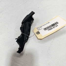 TOYOTA CAMRY FRONT LEFT DRIVER DOOR SHELL PROTECTOR INSULATOR OEM  2018-202