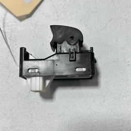 2018 19 20 2021 TOYOTA CAMRY REAR RIGHT PASSENGER RH SIDE DOOR WINDOW SWITC