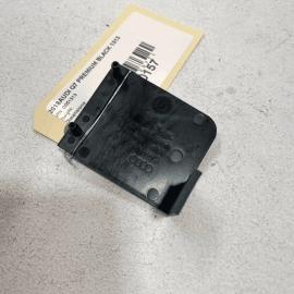 2017-2023 AUDI Q7 POSITIVE BATTERY TERMINAL COVER CAP TRIM PLATE OEM