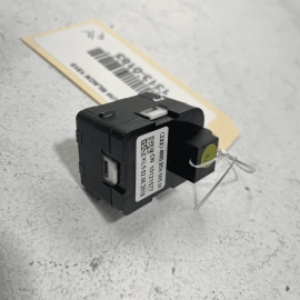 2017-2023 AUDI Q7 FRONT LEFT DRIVER SIDE DOOR OUTER MIRROR SWITCH OEM