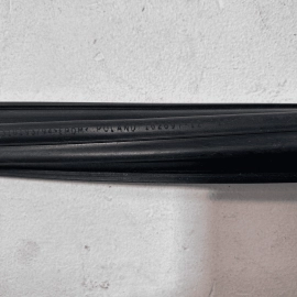 BMW XDRIVE 430I 2017-2020 FRONT PASSENGER SIDE DOOR WINDOW RUN CHANNEL SEAL