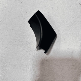 2018-2023 TOYOTA CAMRY AVALON REAR PASSENGER SIDE DOOR CORNER TRIM COVER OE 2018-2023 TOYOTA CAMRY AVALON REAR PASSENGER SIDE DOOR CORNER TRIM COVER OE