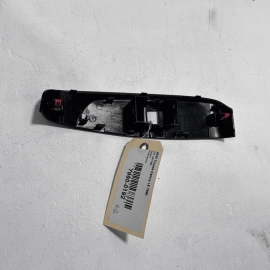2018-2020 TOYOTA CAMRY REAR PASSENGER RH SIDE DOOR WINDOW SWITCH TRIM COVER