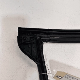 2018 - 2023 TOYOTA CAMRY FRONT PASSENGER SIDE DOOR SEAL RUBBER WEATHERSTRIP