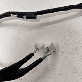 2020-2023 TOYOTA CAMRY FRONT RIGHT PASSENGER SIDE DOOR WIRE WIRING HARNESS  2020-2023 TOYOTA CAMRY FRONT RIGHT PASSENGER SIDE DOOR WIRE WIRING HARNESS