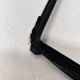 2018 - 2023 TOYOTA CAMRY FRONT PASSENGER SIDE WINDOW GLASS RUN CHANNEL SEAL