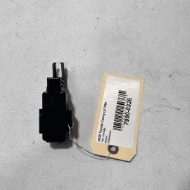 TOYOTA CAMRY 2018-2023 FUEL TUBE HOSE PIPE CLAMP BRACKET OEM TOYOTA CAMRY 2018-2023 FUEL TUBE HOSE PIPE CLAMP BRACKET OEM