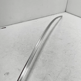 2017 - 2019 JAGUAR XE LEFT FRONT DRIVER DOOR REVEAL CHROME TRIM FINISHER OE